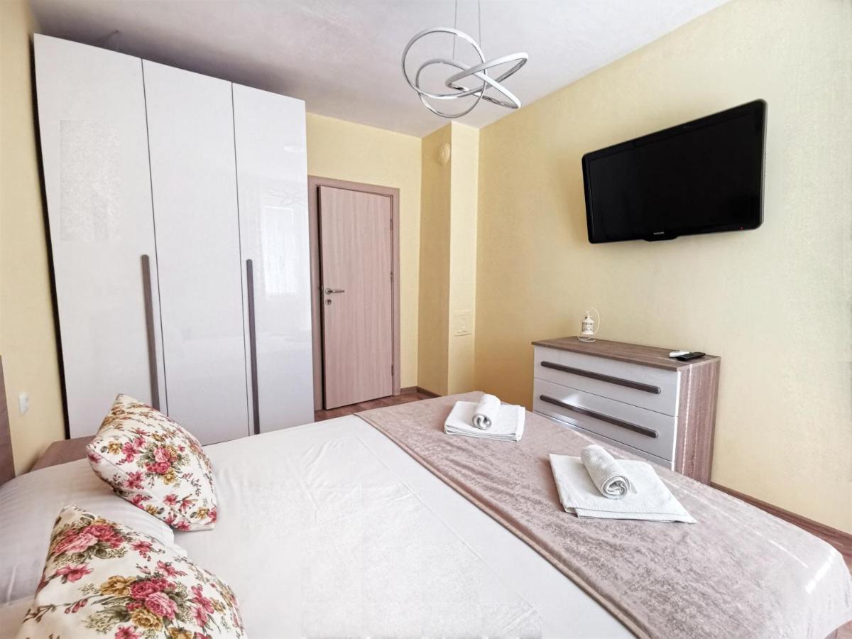 Амбър Апартамент И Стая За Гости Sozopol Bagian luar foto